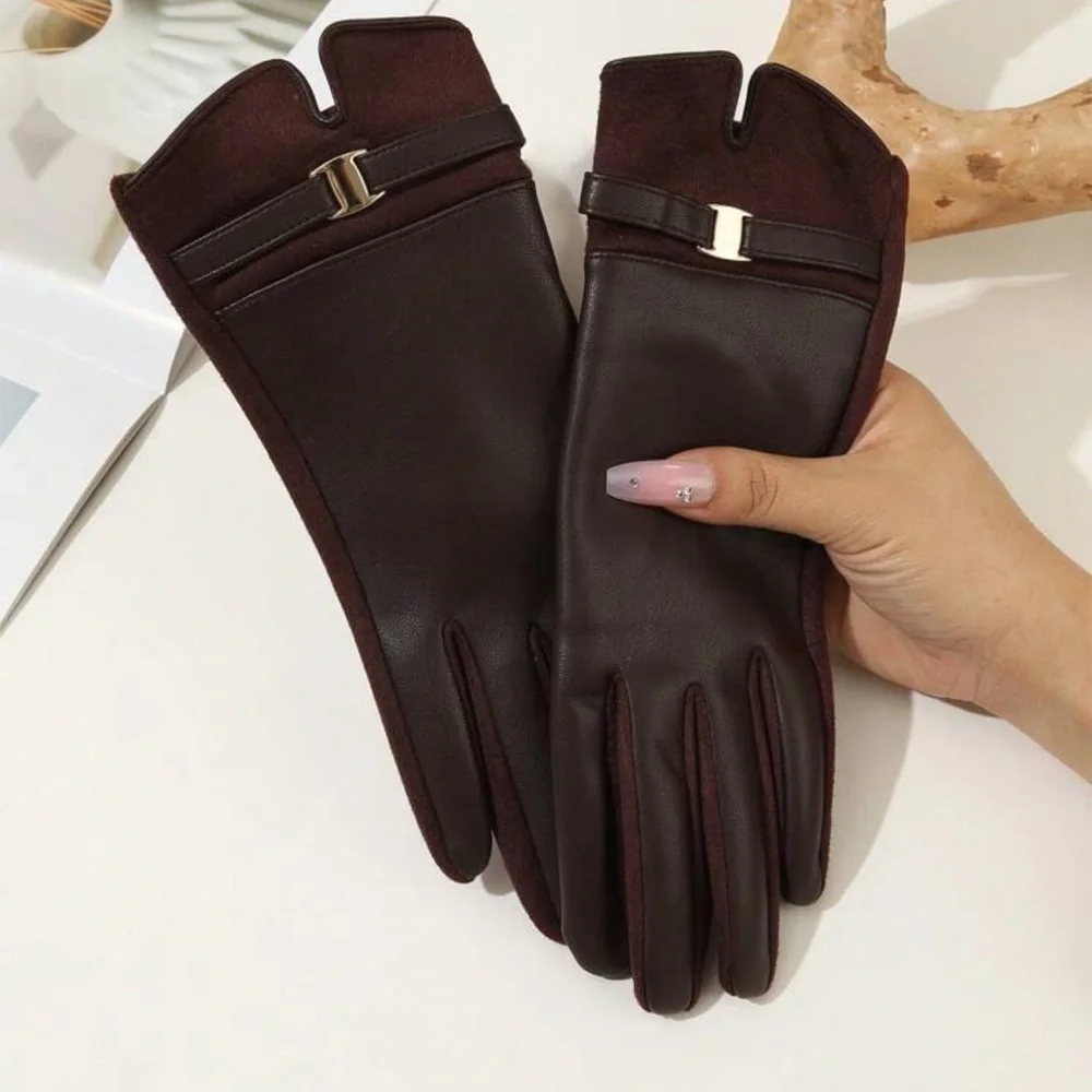 1pair Elegant Solid Color Casual PU Rivet Studded Women Gloves, Autumn/Winter